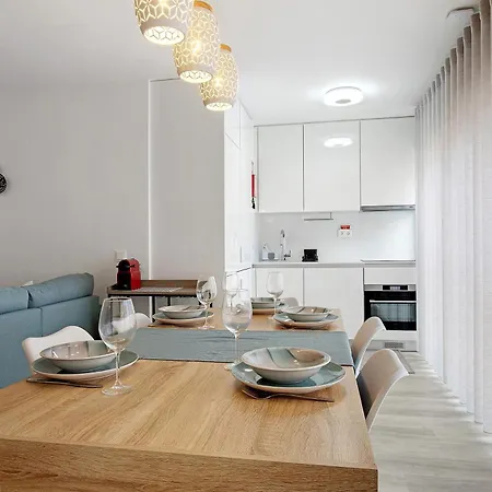 Coral Oasis 아파트