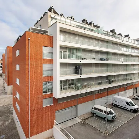 Coral Oasis 아파트